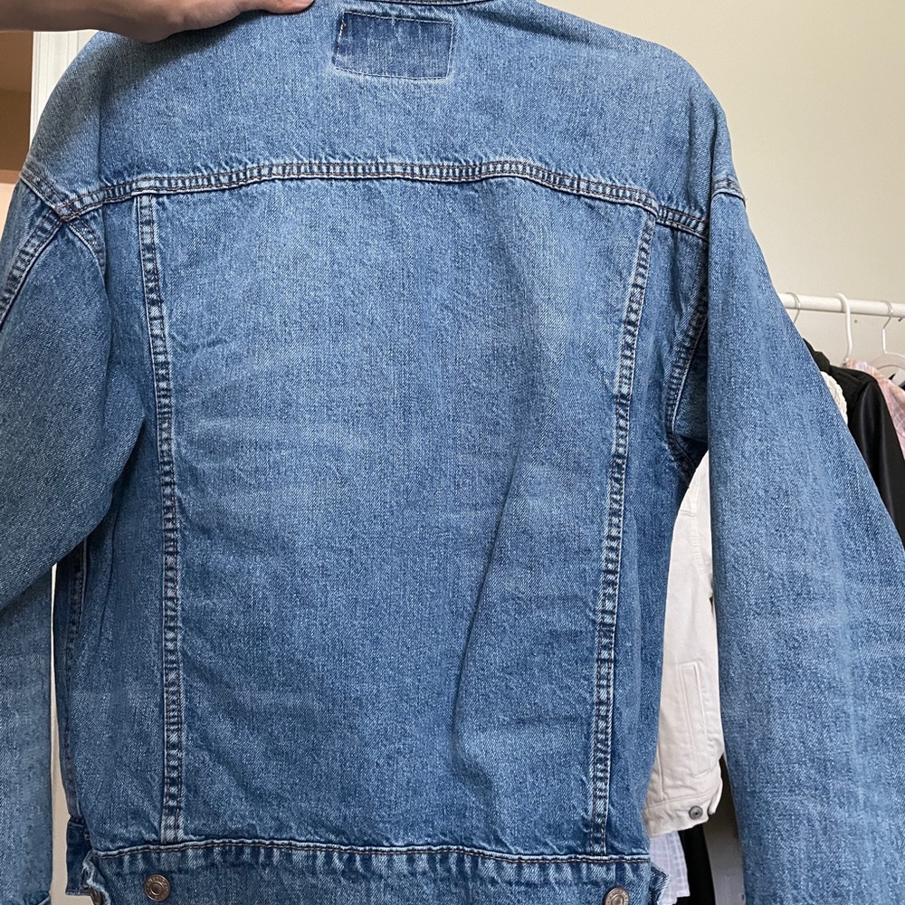 Jean jacket - Picture 3 of 4